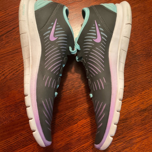 Nike Sneakers sz7.5 (Training / Free Balanza) - Picture 1 of 7